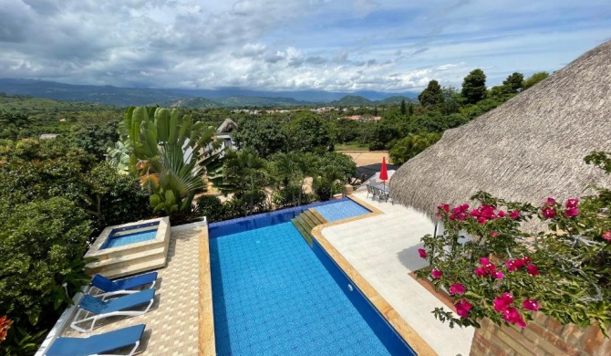 Maravillosa casa en Anapoima con piscina y jacuzzi privados