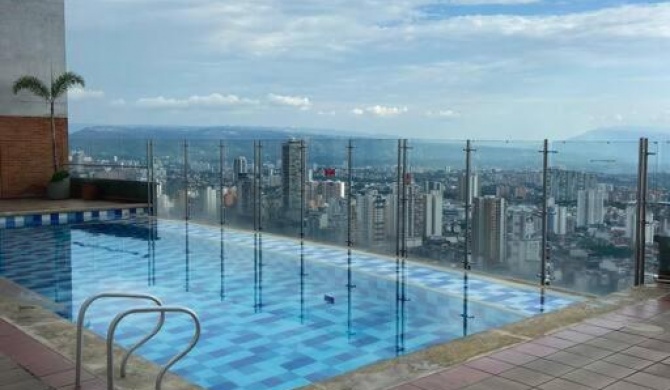 Hermoso apt para 6 con piscina/gym gran ubicación