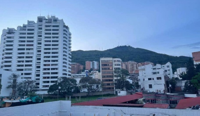 202-APARTAESTUDIO GRANADA CON VISTA A LA Montaña