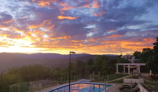 Casa Campestre y mucha naturaleza para 9 huéspedes con jacuzzi