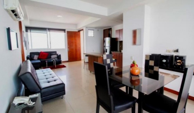 Apartamento con Piscina Vacacional en Bocagrande en Cartagena