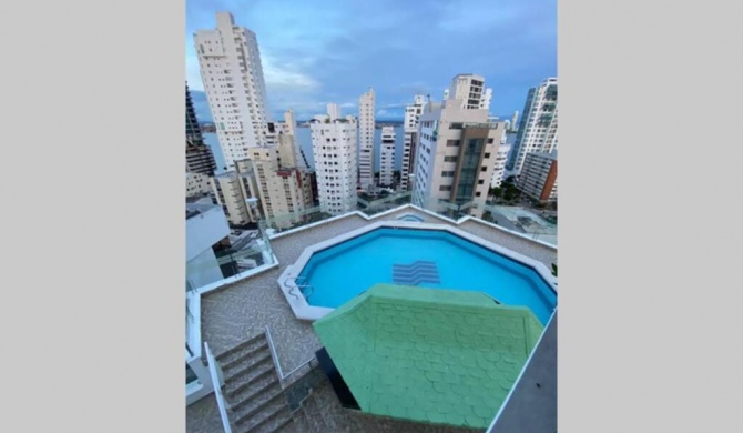 Apartamento en Bocagrande - Piscina, Jacuzzi y Mar