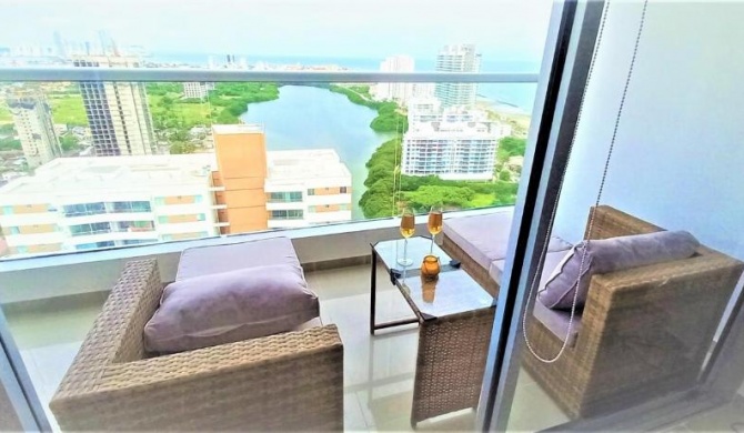 Brand New high floor with Unique view to sea, Old City and Lagoon 32