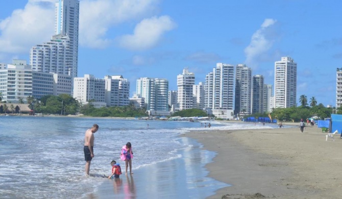 Cartagena Beach House One Block From Castillo Grande Beach Casa Playa