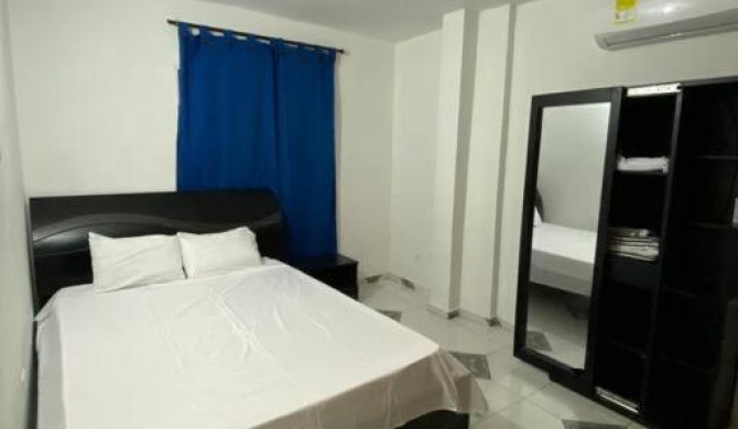 Apartamento entero 5 min del aeropuerto y playas !