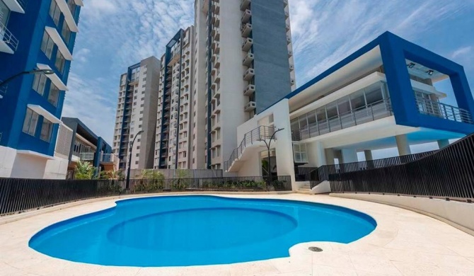 Hermoso Apartamento con piscina, jacuzzi y sauna dentro de Conjunto