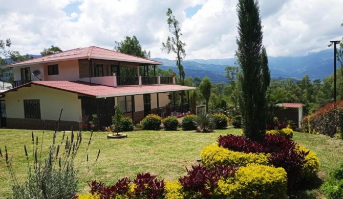 CASA SAUSALITO. CHOACHI, CUNDINAMARCA. COL