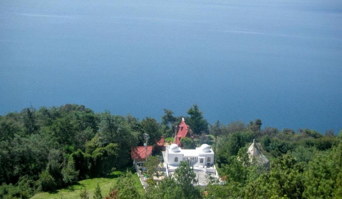 Refugio Génesis Lago de Tota