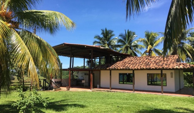 Finca en Doradal ( Hacienda Napoles y Rio Claro )