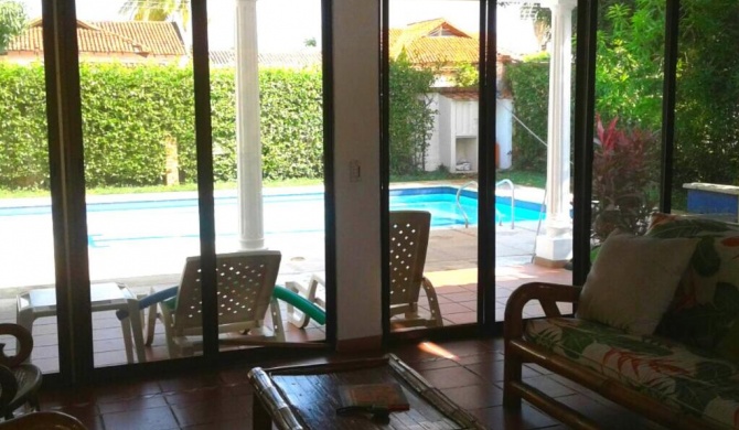 Casa Quinta con Piscina Privada Girardot