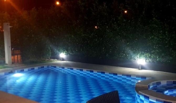 Casa Quinta familiar piscina privada Girardot