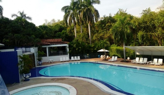 Condominio Girardot Resort