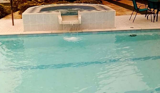 Quinta con Piscina Privada en Girardot