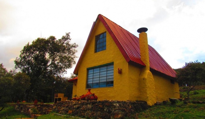 Chalet Guatavita - Tominé. La Casa Amarilla