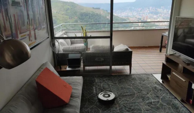 Modern apartment with an amazing view and fast wifi