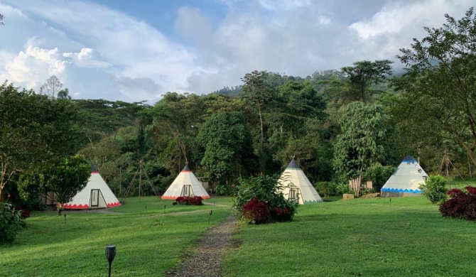 Refugio Del Bosque Glamping